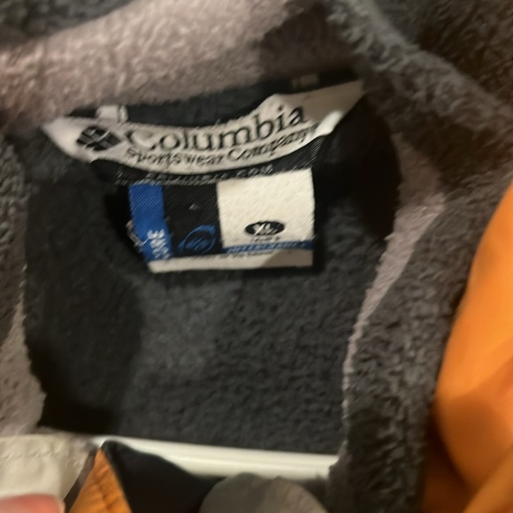 Columbia jacket - Picture 3 of 5